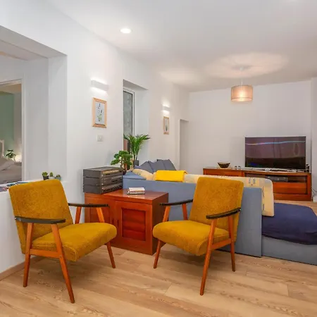 بيت للعطل 1 Bedroom Cozy In *