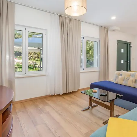 Case de vacanță 1 Bedroom In *